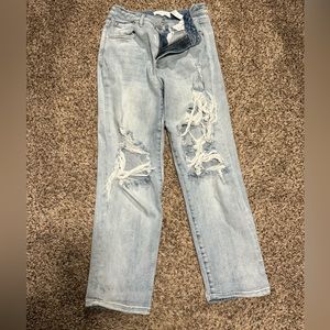 Risen Jeans